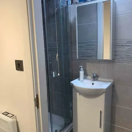 The Eastbourne Apartment *